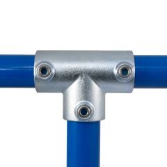 Interclamp® 104 Long Tee is a 90° joint - Vertical view
