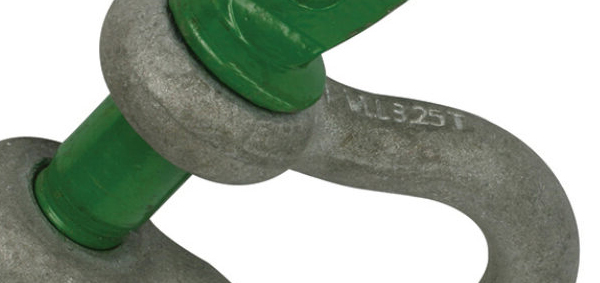 Green Pin bow shackle ID certification stamp for load-rated lifting equipment compliance and inspection verification.